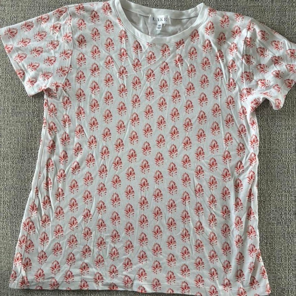 Lake white + red floral print 100% Pima‎ Cotton pajama top Size XS